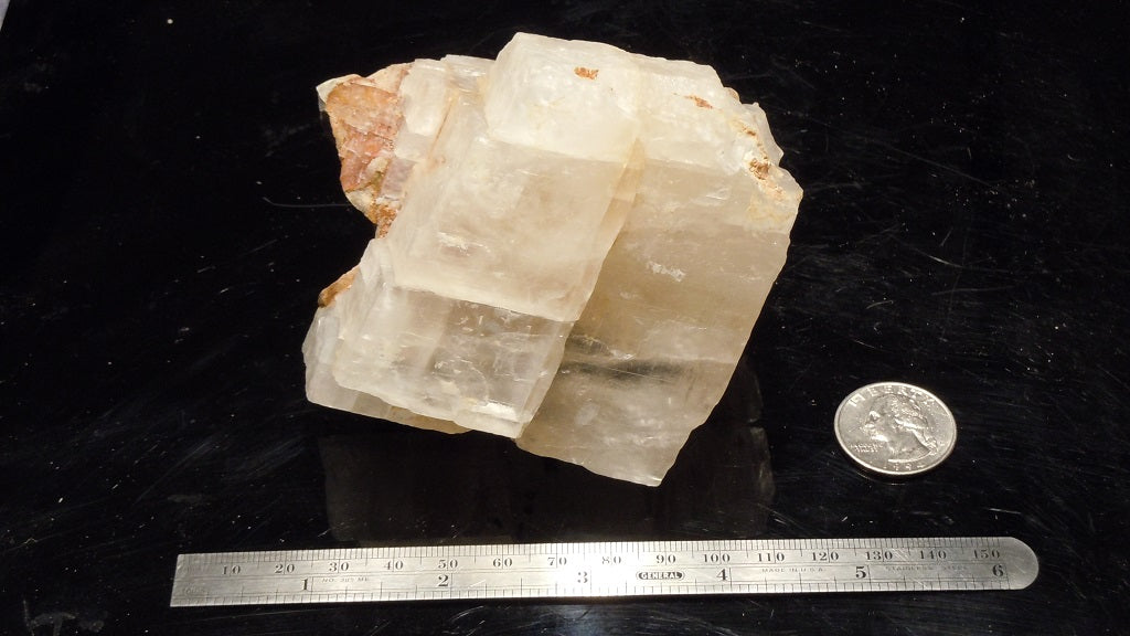 Large Book Cliff Calcite crystal cluster. 595 gram